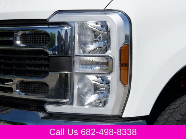 Certified 2025 Ford F250 XLT w/ FX4 Off-Road Package AWD/4WD image 4