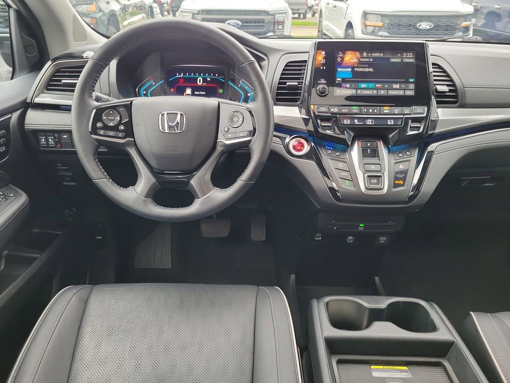Used 2022 Honda Odyssey Elite image 12