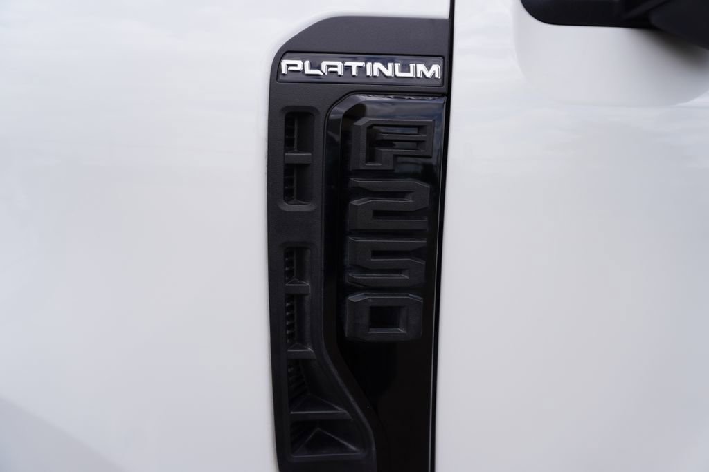 Certified 2025 Ford F250 Platinum AWD/4WD image 33