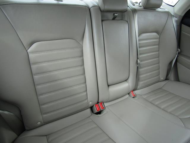 Certified 2018 Ford Fusion SE w/ Equipment Group 602A FWD image 12