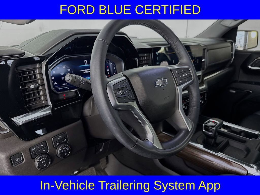Used 2024 Chevrolet Silverado 1500 LT Trail Boss w/ Convenience Package II AWD/4WD image 12