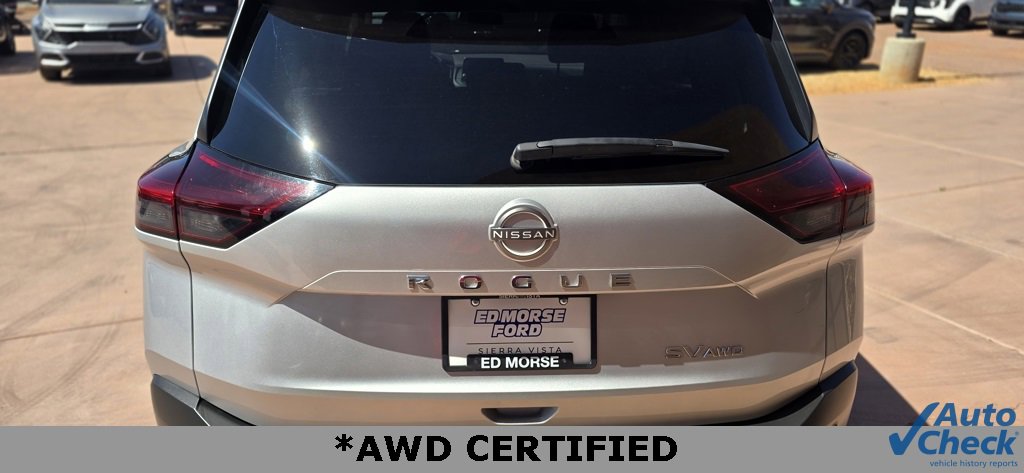 Used 2023 Nissan Rogue SV image 10