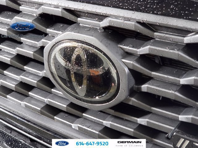 Used 2022 Toyota Tacoma TRD Sport w/ Technology Package AWD/4WD image 12