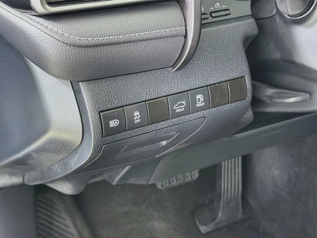 Used 2024 Toyota Camry XSE FWD image 13