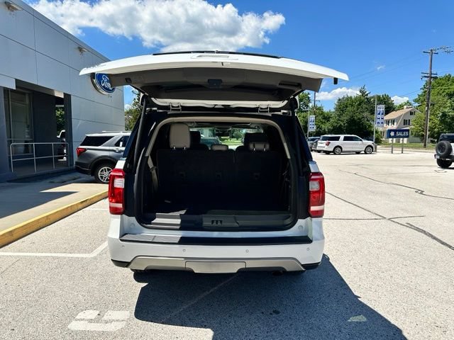 Certified 2020 Ford Expedition XLT w/ Equipment Group 202A AWD/4WD image 16
