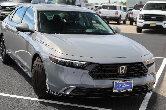 Used 2025 Honda Accord Touring image 4