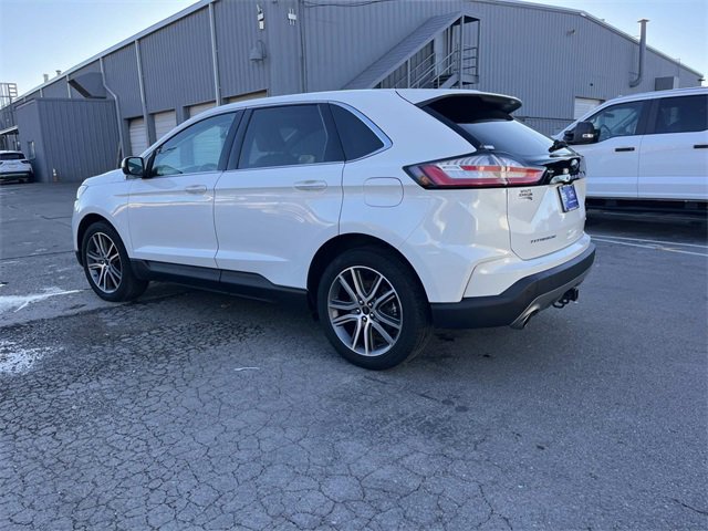 Certified 2023 Ford Edge Titanium w/ Class II Trailer Tow Package image 6