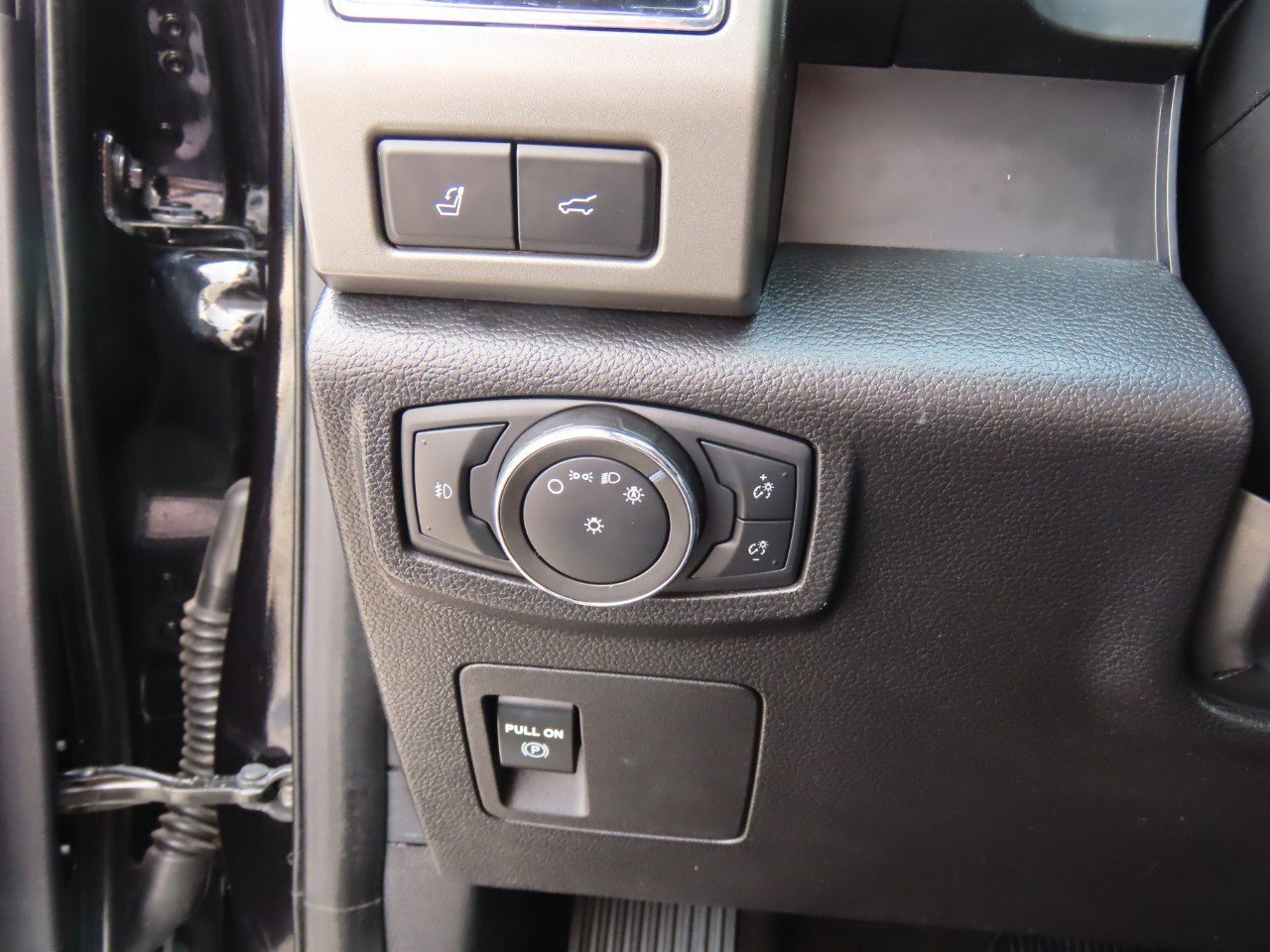 Certified 2021 Ford Expedition XLT image 29