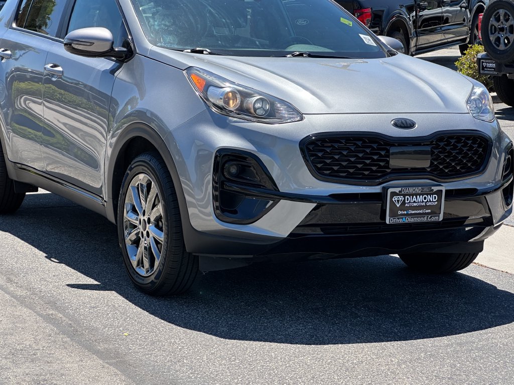 Used 2022 Kia Sportage Nightfall Edition w/ Nighfall AWD Premium Package image 11