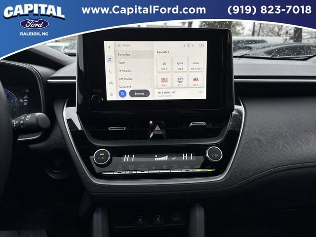 Used 2024 Toyota Corolla Cross XSE w/ Convenience Package image 26