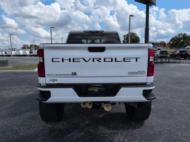 Used 2022 Chevrolet Silverado 2500 High Country w/ Z71 Off-Road Package AWD/4WD image 6