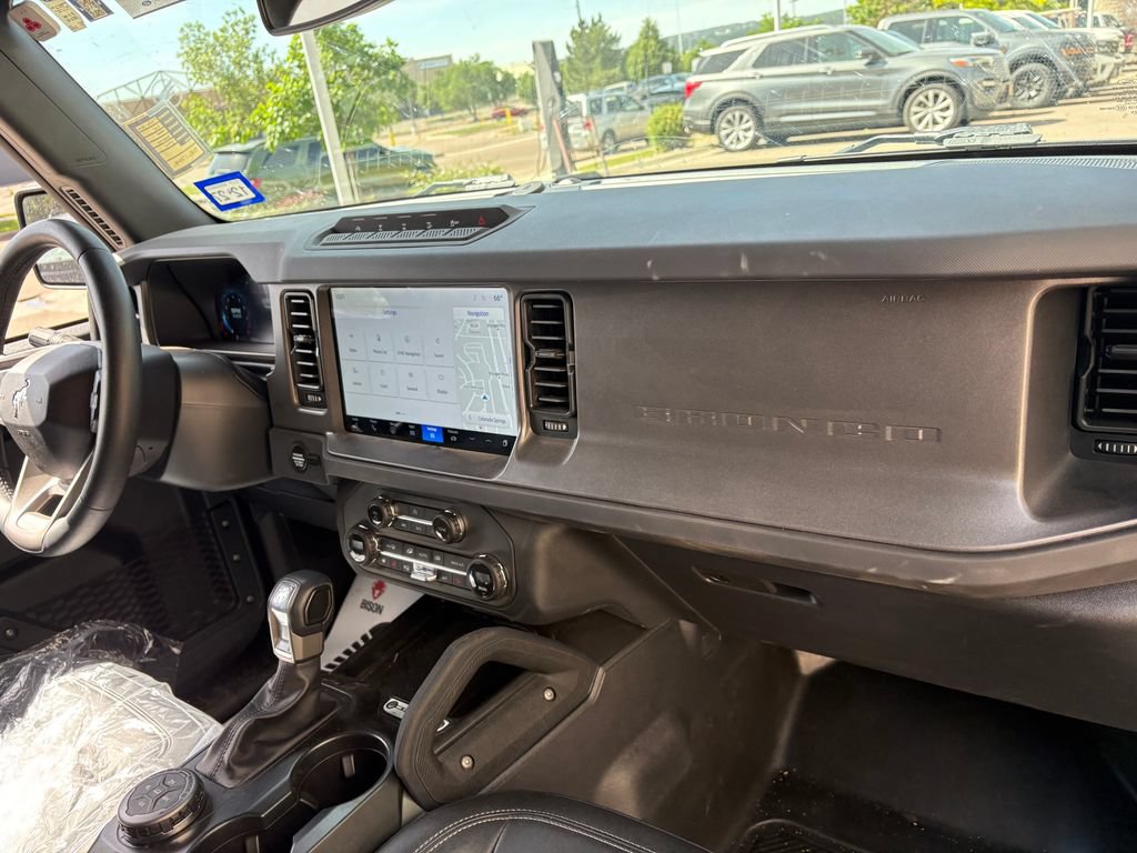 Certified 2025 Ford Bronco Badlands w/ Sasquatch Package AWD/4WD image 29