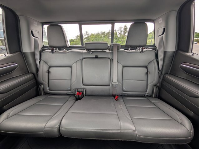 Used 2024 GMC Sierra 1500 SLT w/ SLT Premium Plus Package AWD/4WD image 27
