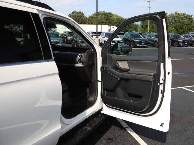 Certified 2026 Ford Expedition Max Active AWD/4WD image 30