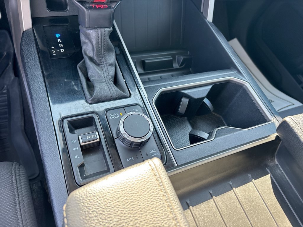 Used 2022 Toyota Tundra SR5 AWD/4WD image 36