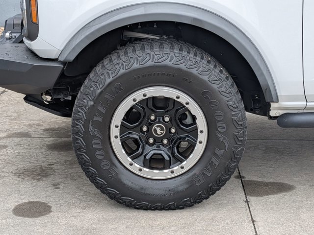 Certified 2021 Ford Bronco 4-Door w/ Sasquatch Package AWD/4WD image 11