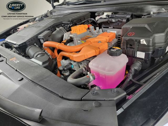 Used 2023 Hyundai Elantra Limited image 36