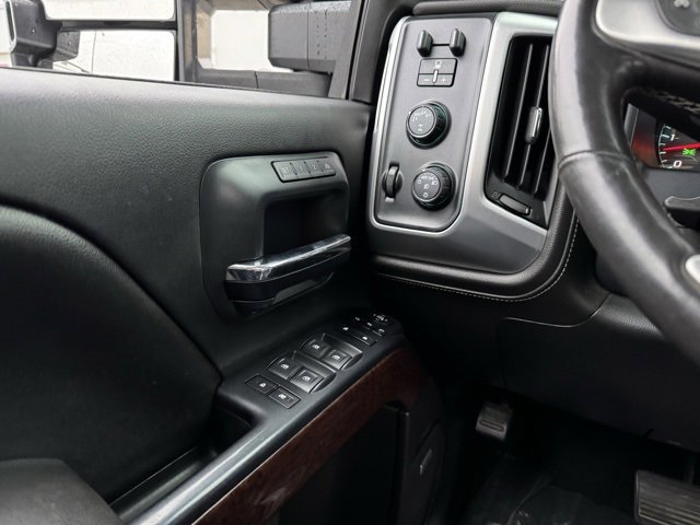 Used 2017 GMC Sierra 1500 SLT image 36