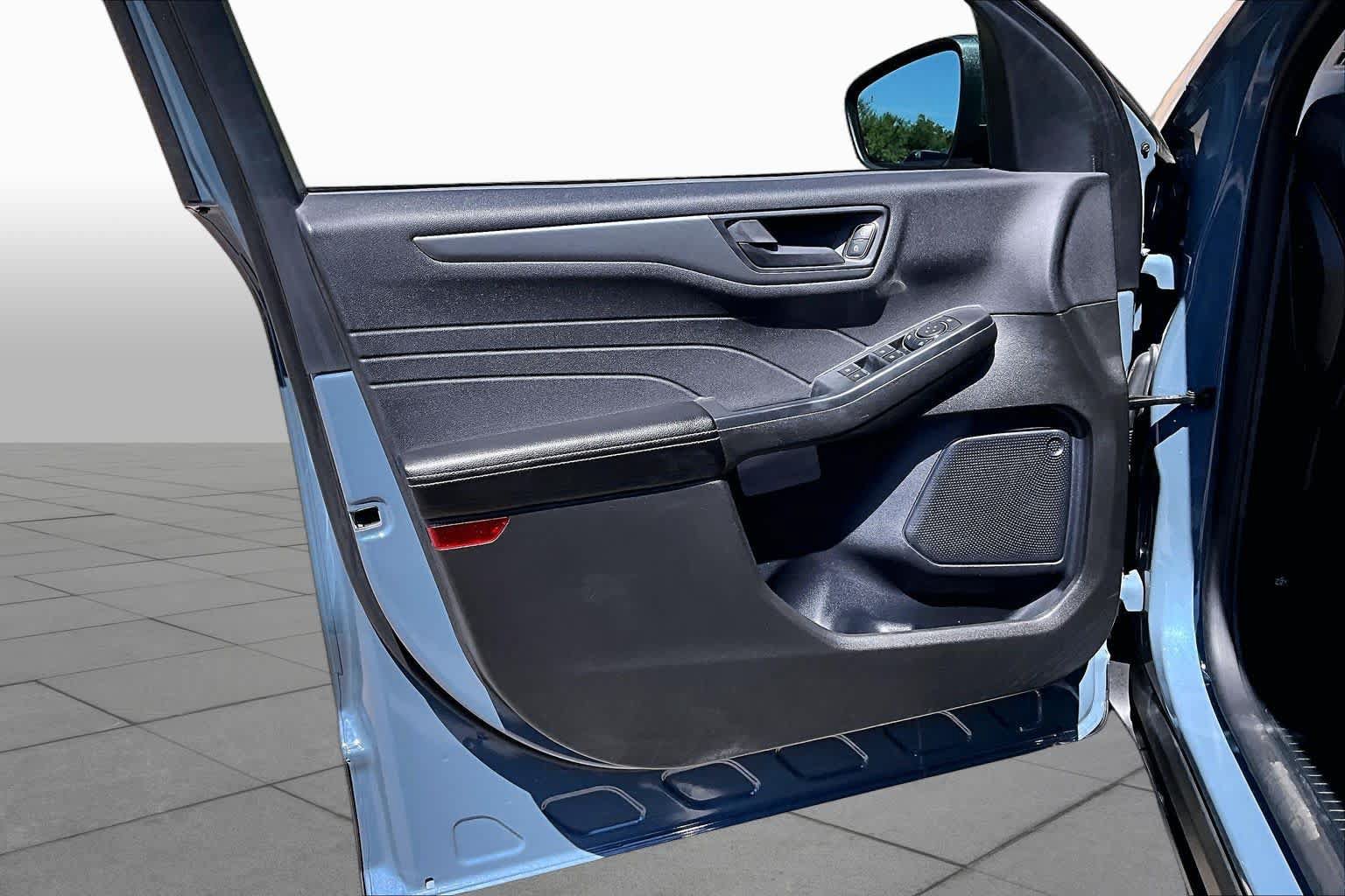 Certified 2024 Ford Escape Active w/ Cold Weather Package FWD image 22