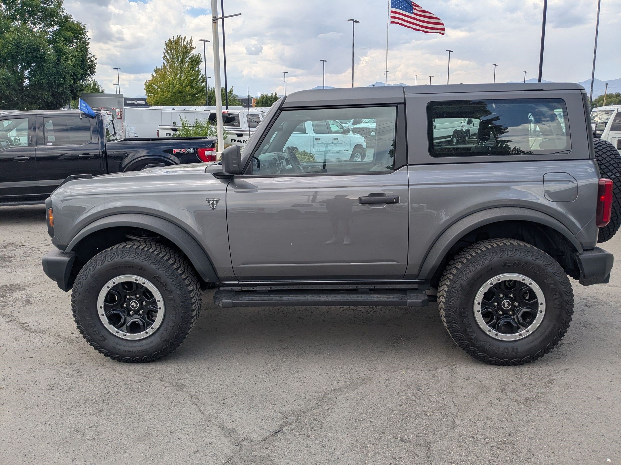Certified 2022 Ford Bronco 2-Door w/ Sasquatch Package AWD/4WD image 9