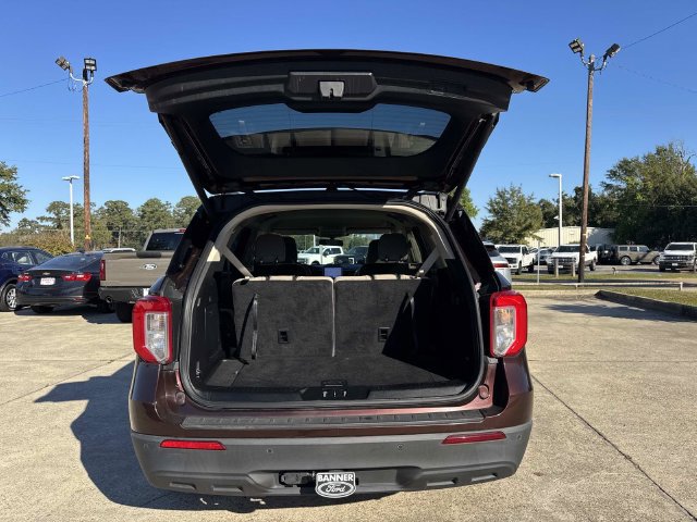 Certified 2020 Ford Explorer XLT w/ Comfort Package RWD image 9