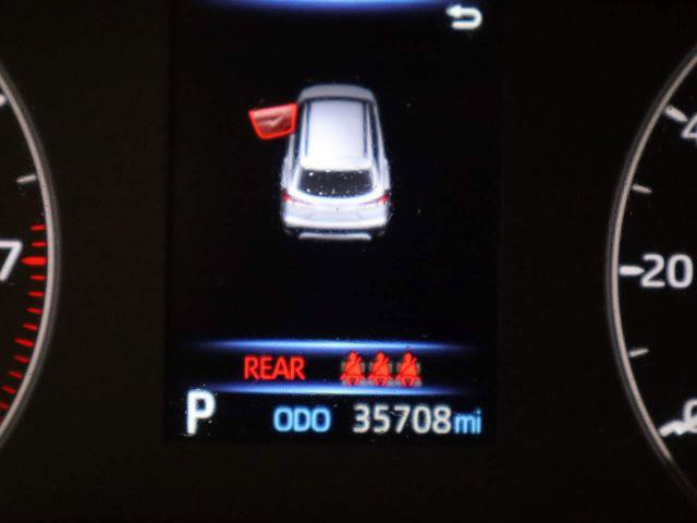 Used 2023 Toyota Corolla Cross LE FWD image 36