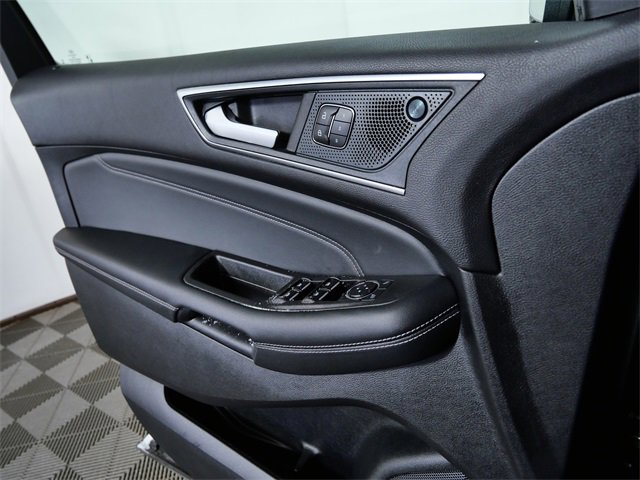 Certified 2024 Ford Edge Titanium w/ Equipment Group 301A image 26