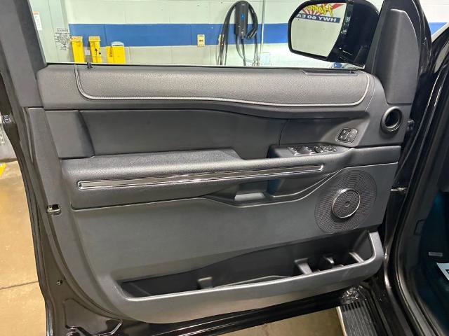 Certified 2022 Ford Expedition XLT w/ Equipment Group 202A AWD/4WD image 20