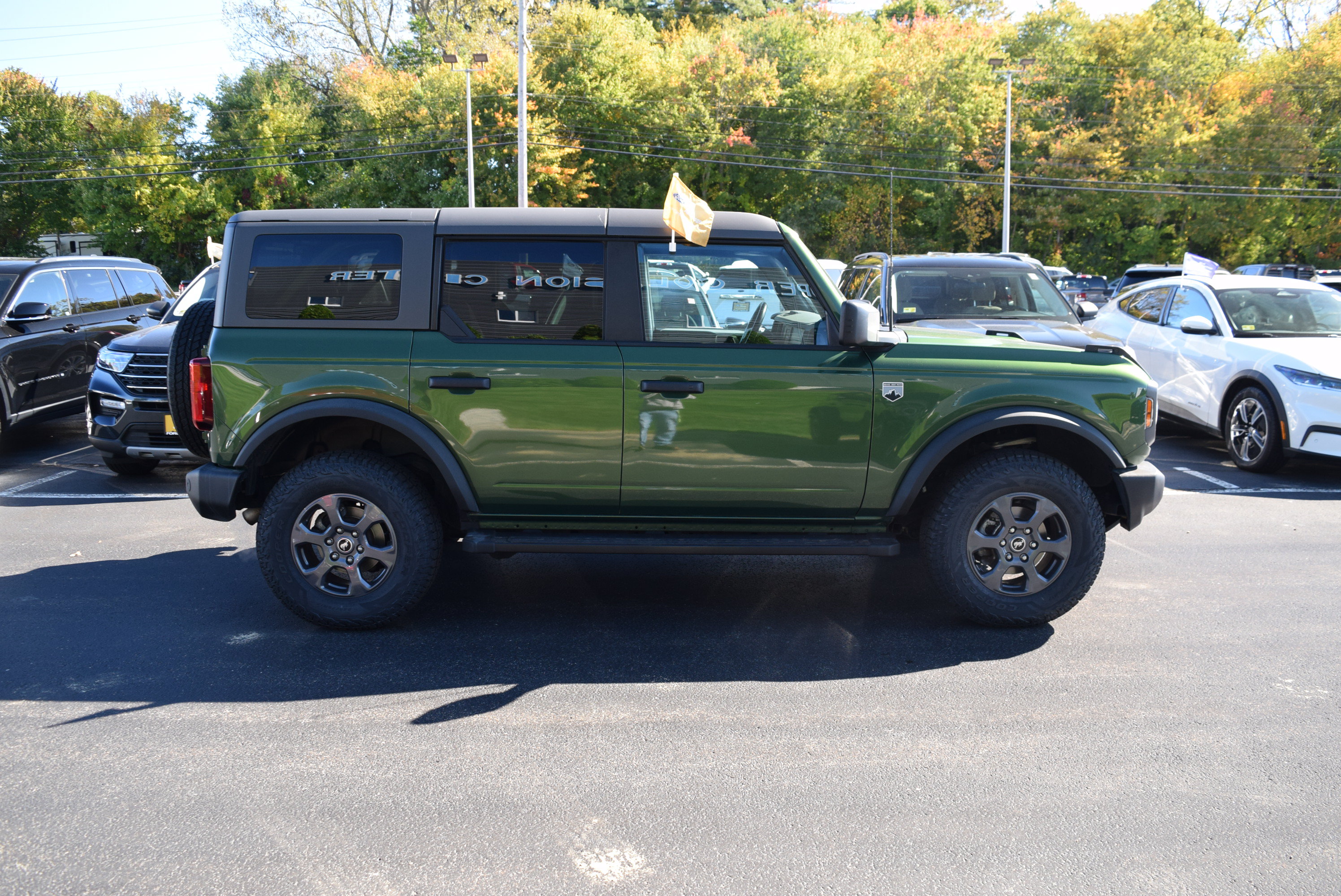 Certified 2022 Ford Bronco Big Bend AWD/4WD image 3