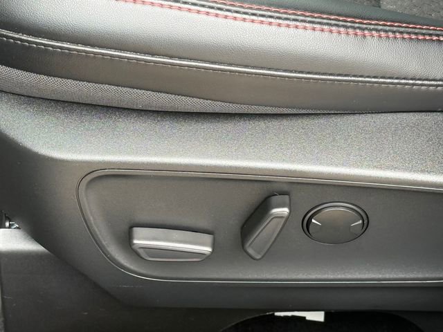 Certified 2023 Ford Escape ST-Line w/ Tech Pack #1 AWD/4WD image 7