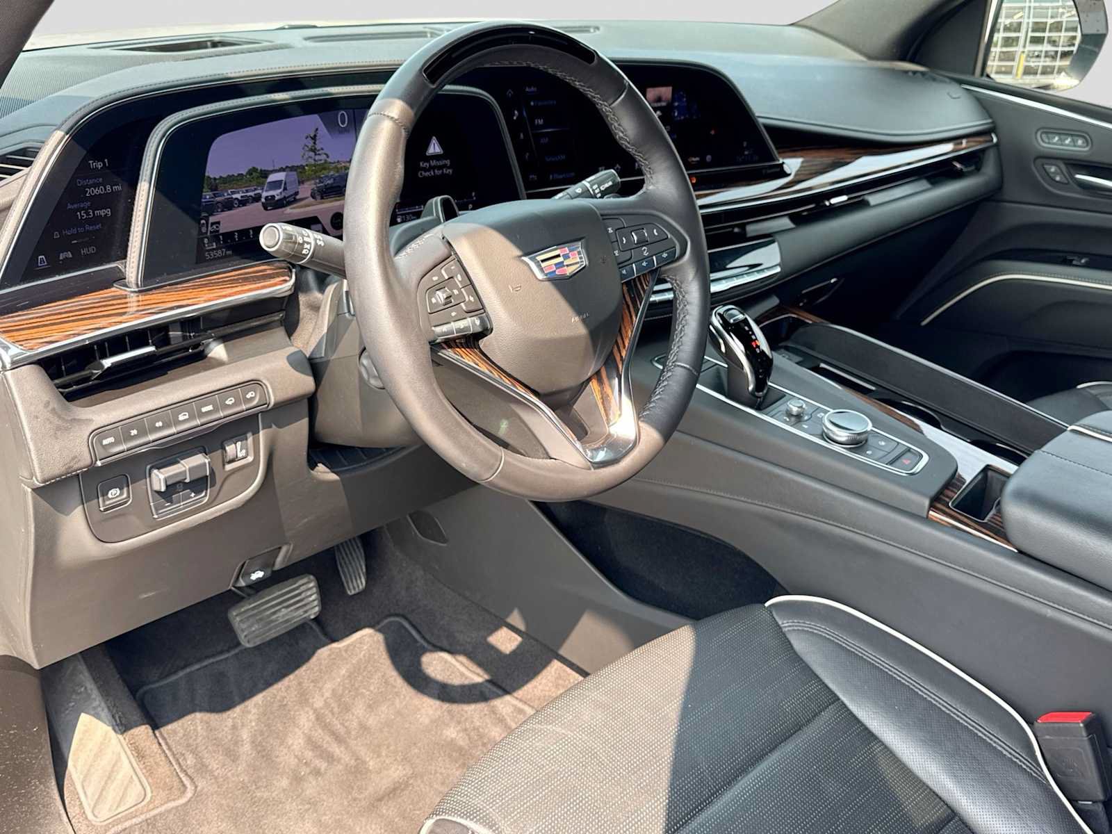 Used 2022 Cadillac Escalade ESV Premium Luxury w/ Performance Package AWD/4WD video 2