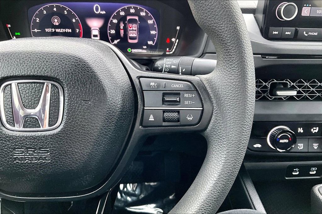 Used 2023 Honda Accord EX image 18