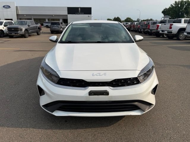 Used 2023 Kia Forte LXS w/ LXS Technology Package FWD image 5
