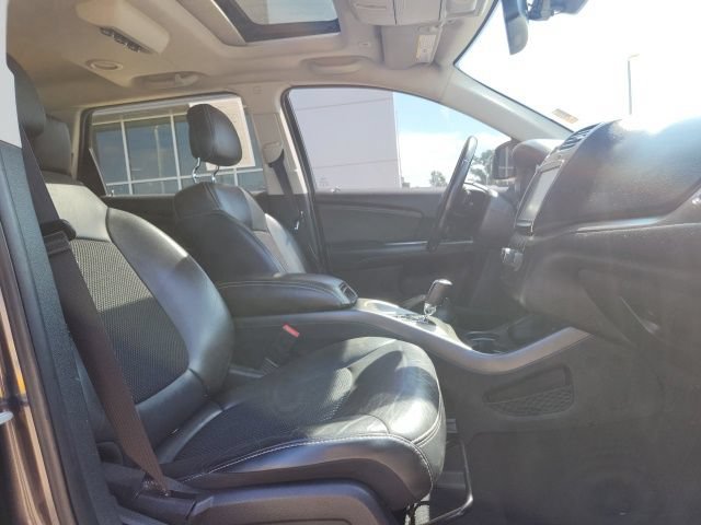 Used 2020 Dodge Journey Crossroad FWD image 18