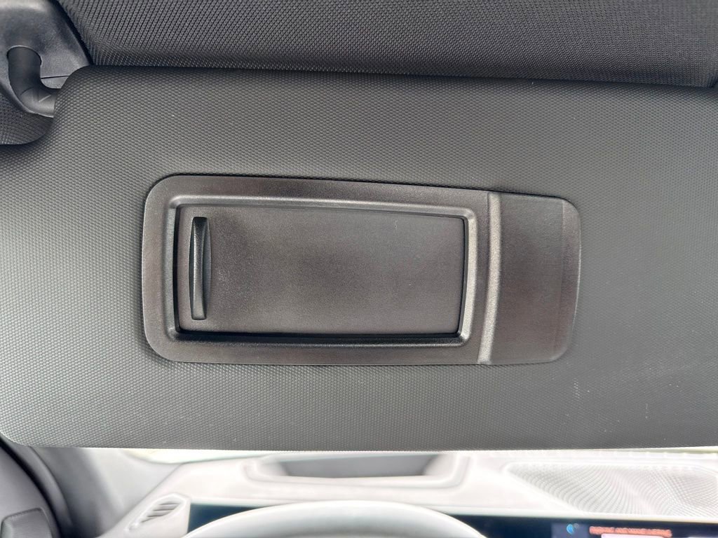 Used 2025 BMW 330i xDrive Sedan w/ Premium Package image 34