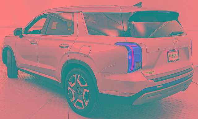 Used 2024 Hyundai Palisade SEL w/ Premium Package AWD/4WD image 4