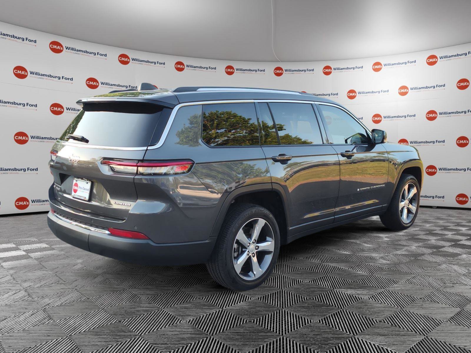 Used 2021 Jeep Grand Cherokee L Limited w/ Trailer Tow Group (B) AWD/4WD image 5