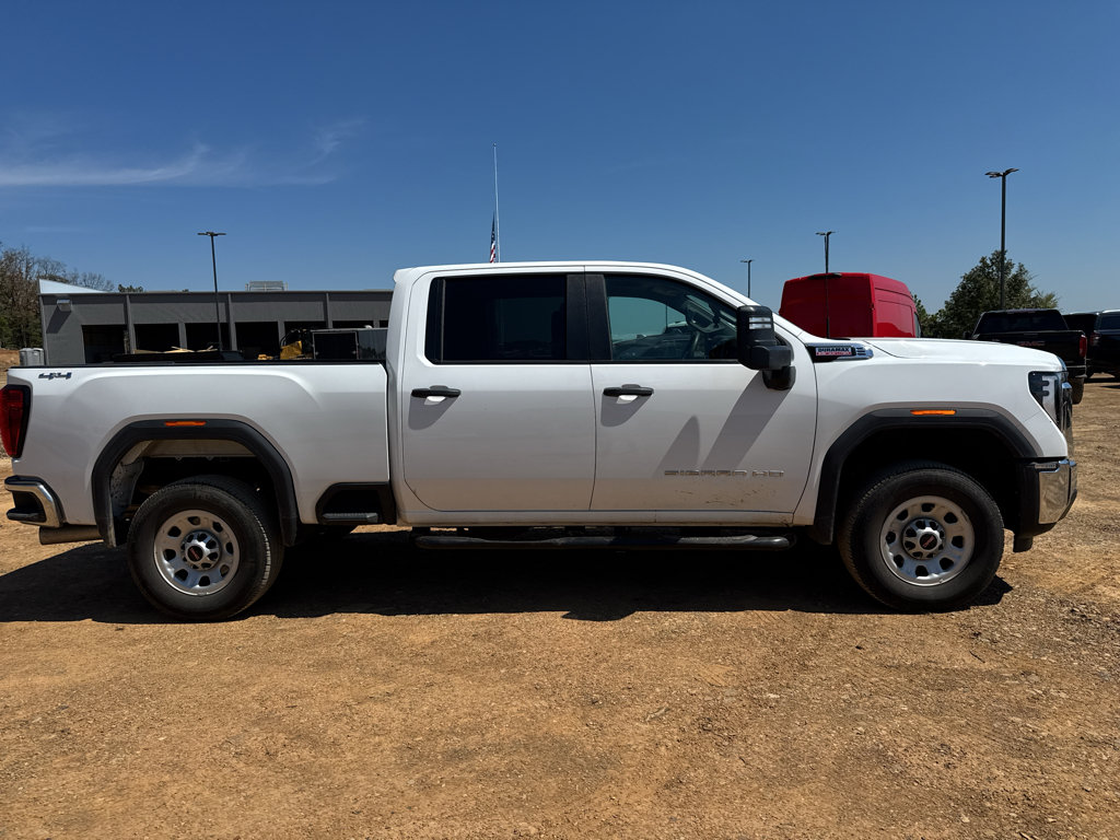 Used 2024 GMC Sierra 2500 Pro w/ Convenience Package AWD/4WD image 4
