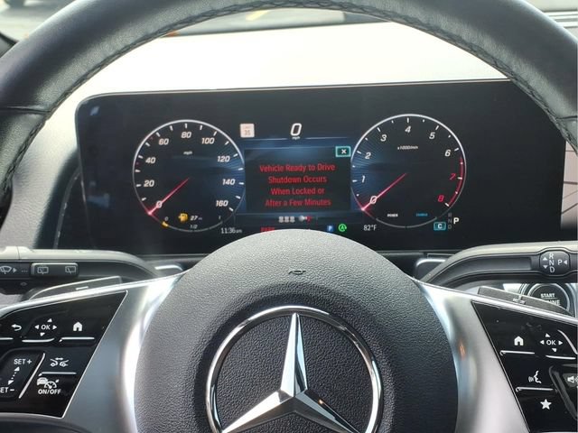 Used 2024 Mercedes-Benz GLB 250 4MATIC w/ Exclusive Package image 21