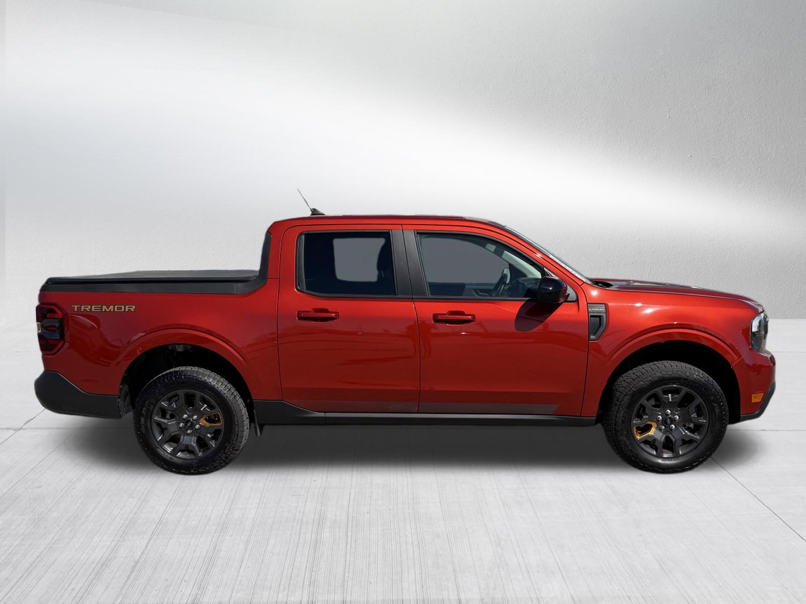 Certified 2024 Ford Maverick Tremor w/ Tremor Off-Road Package AWD/4WD image 8