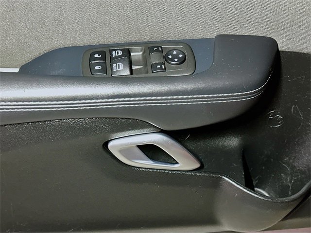 Used 2022 Dodge Challenger GT image 16