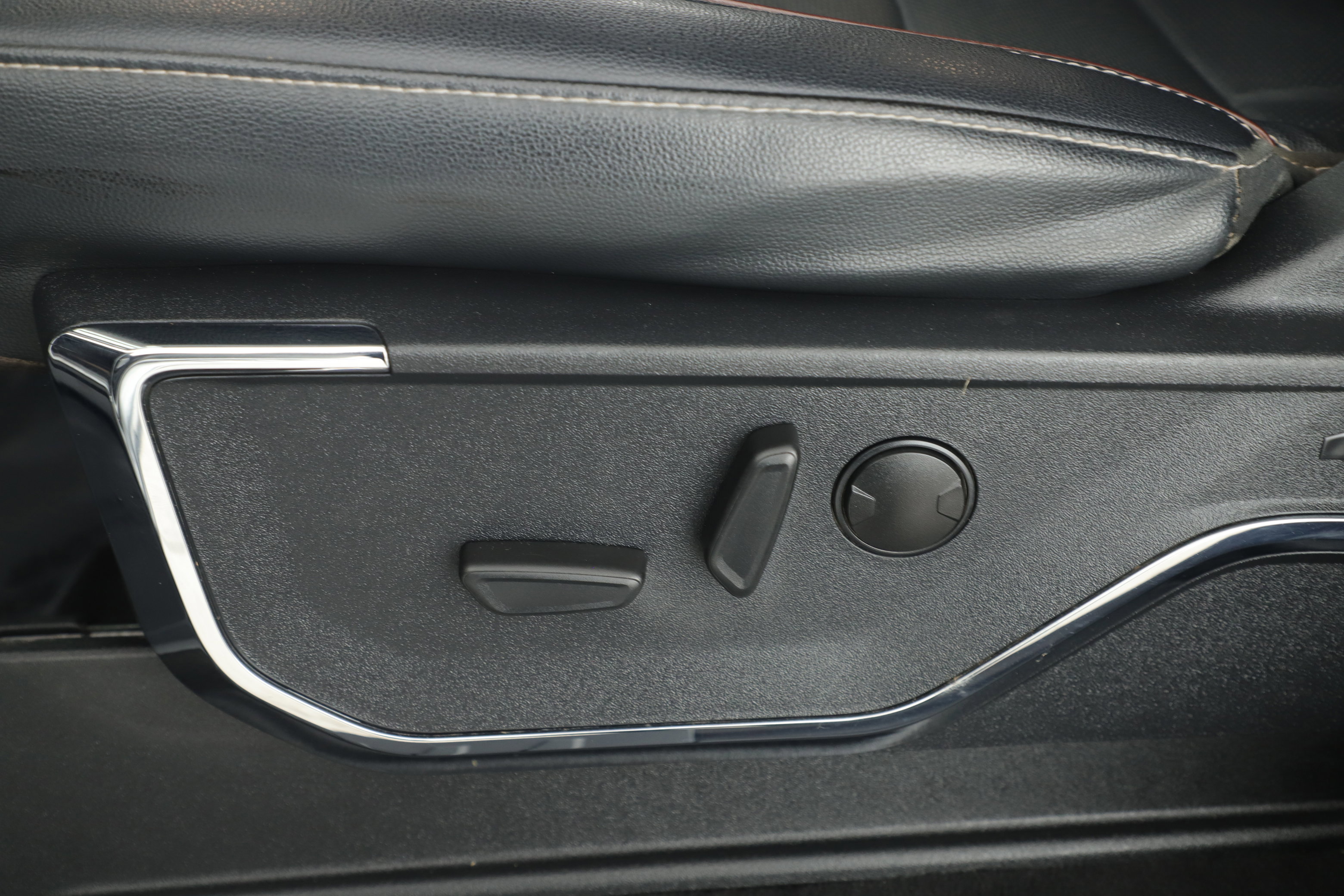 Certified 2023 Ford F250 Lariat w/ Sport Appearance Package image 19