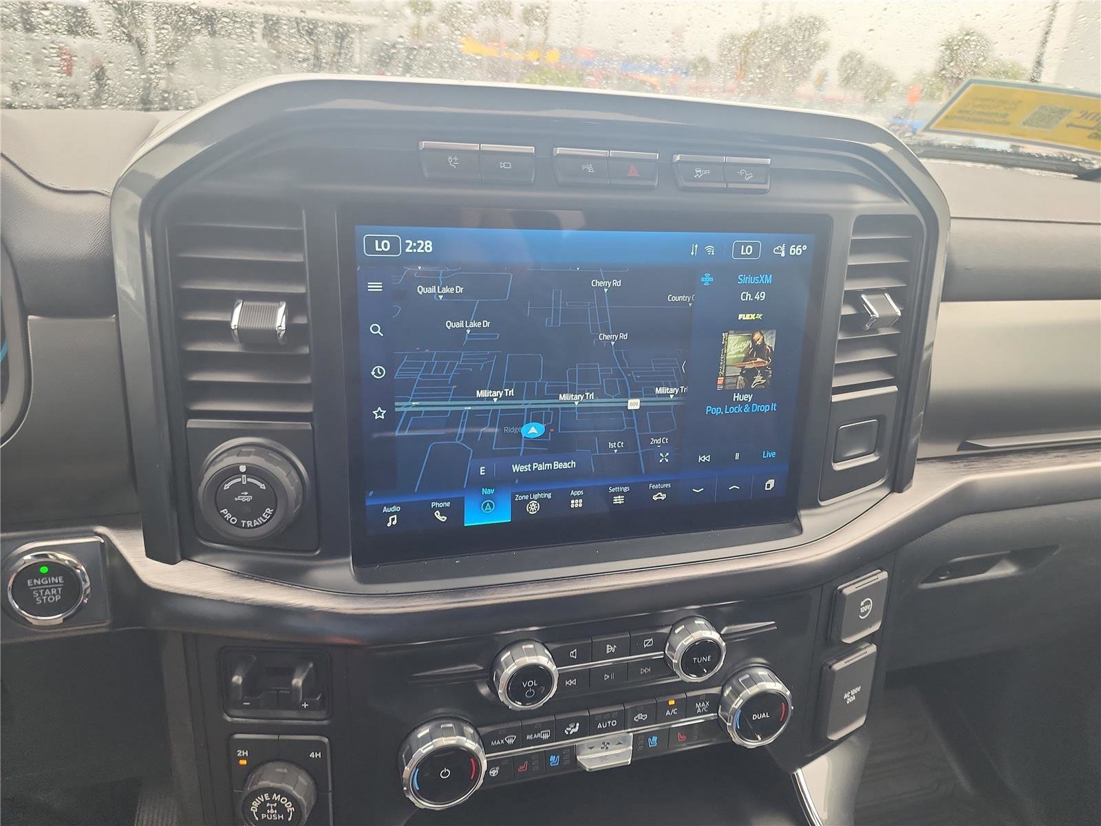 Certified 2022 Ford F150 Lariat w/ Equipment Group 502A High image 35