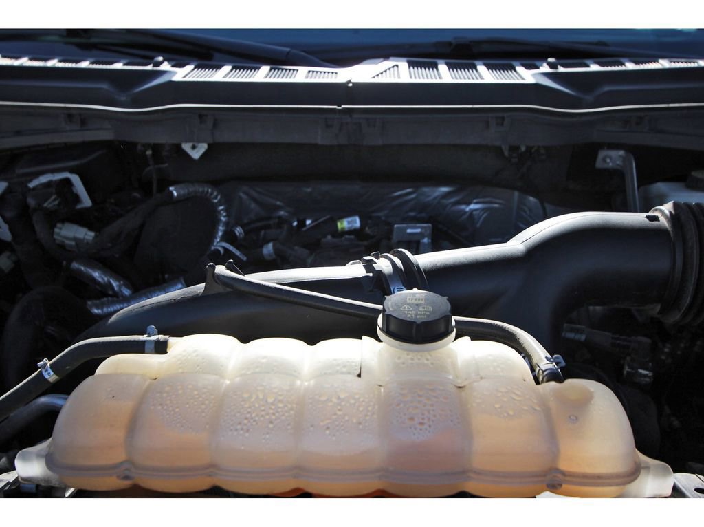 Certified 2021 Ford F150 XLT w/ Equipment Group 302A High image 32