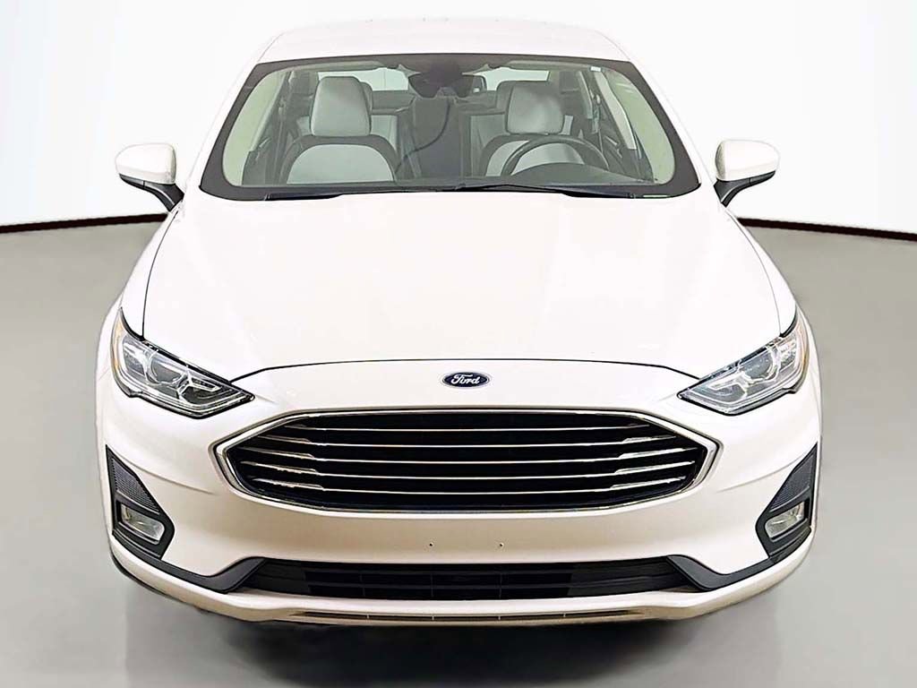 Certified 2019 Ford Fusion SE w/ Equipment Group 151A image 10