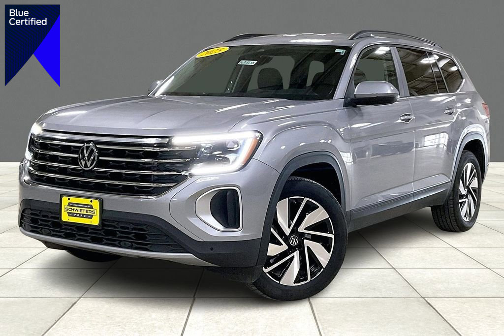 Used 2025 Volkswagen Atlas SE AWD/4WD image 1