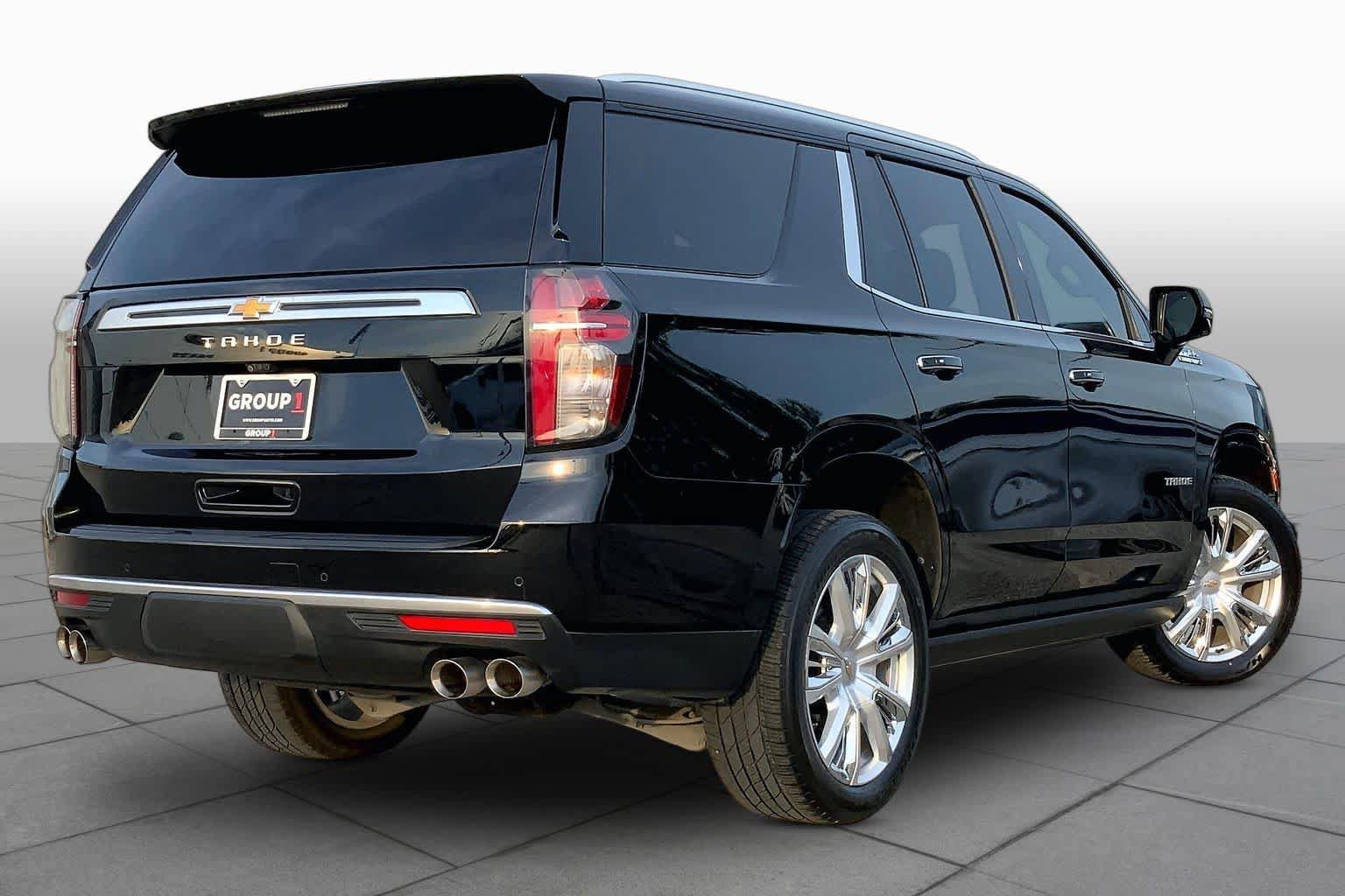 Used 2021 Chevrolet Tahoe High Country RWD image 12