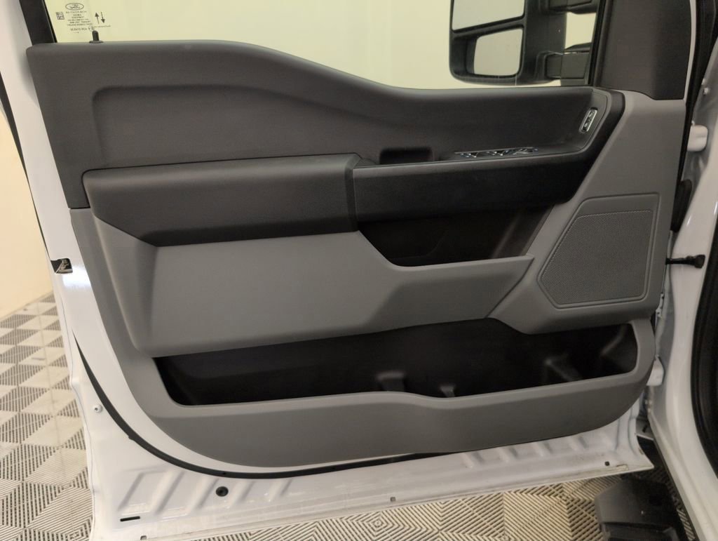 Certified 2024 Ford F350 XL w/ XL Chrome Package AWD/4WD image 29