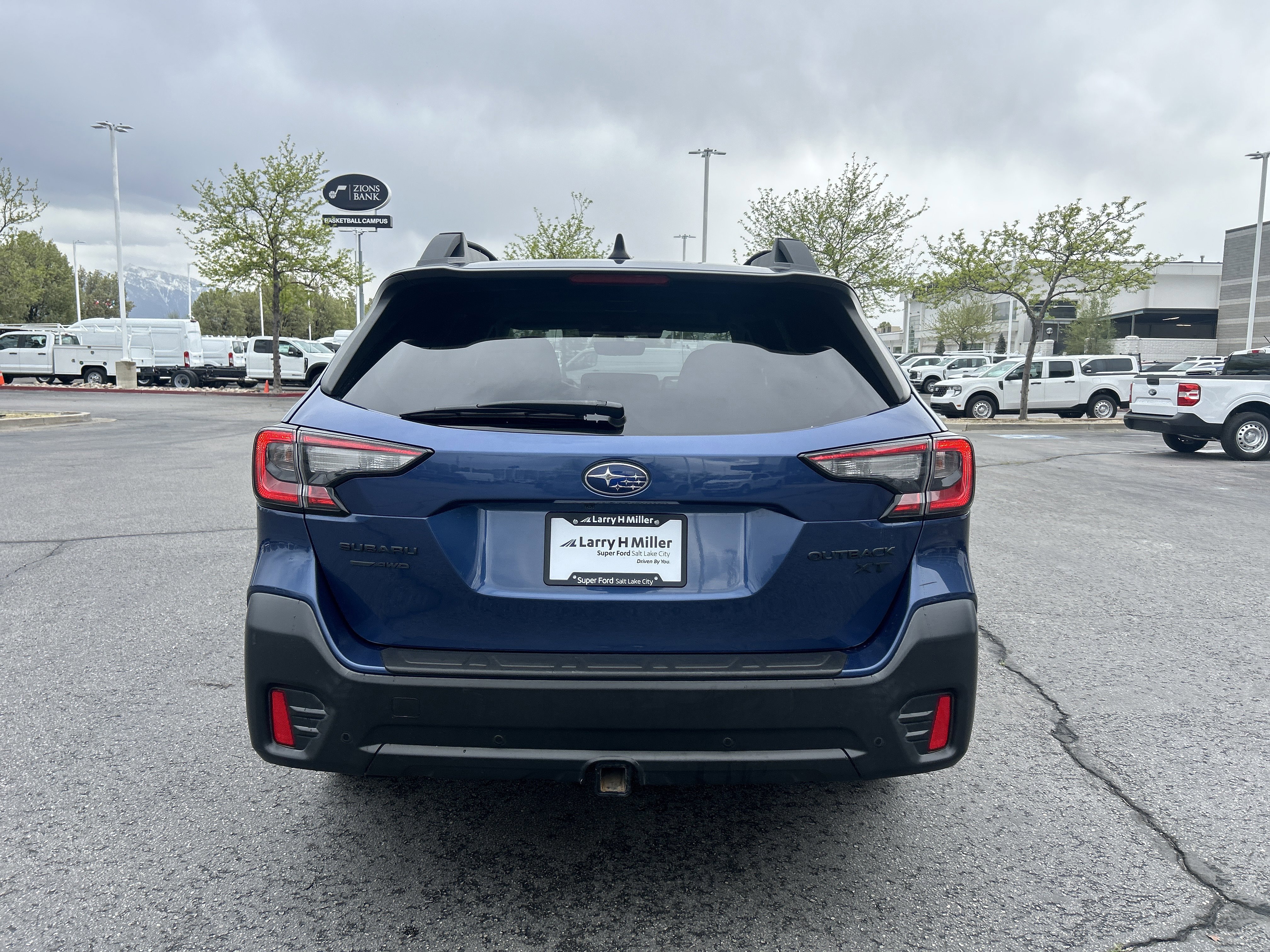 Used 2020 Subaru Outback Onyx Edition XT image 4