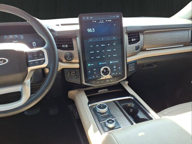 Certified 2024 Ford Expedition Limited image 21